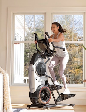 Elíptica Bowflex Max Trainer M6